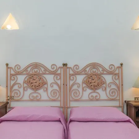 شقة Alba Rossa 1.5km From The Beach - Happy بورتو كيرفو